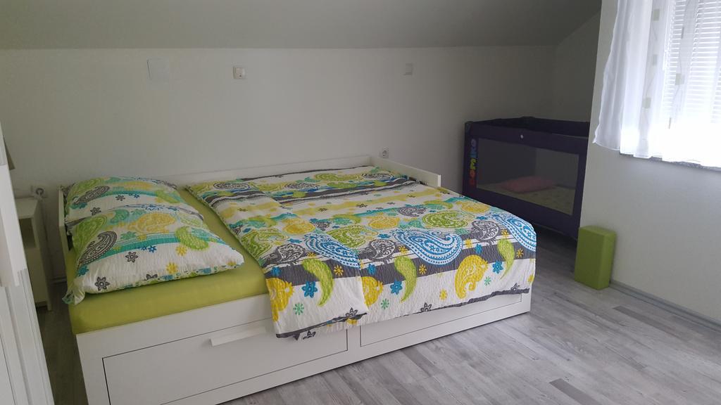 Studio Apartments Ante Rakovica Eksteriør billede